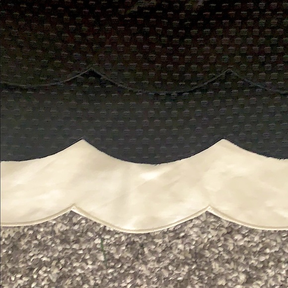 Skirt - Picture 3 of 4